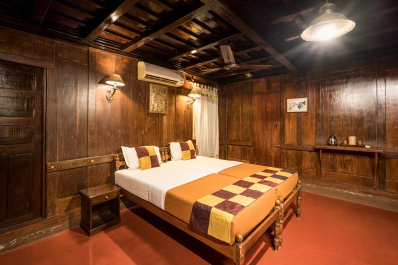 Emerald Isle Alappuzha Exterior foto
