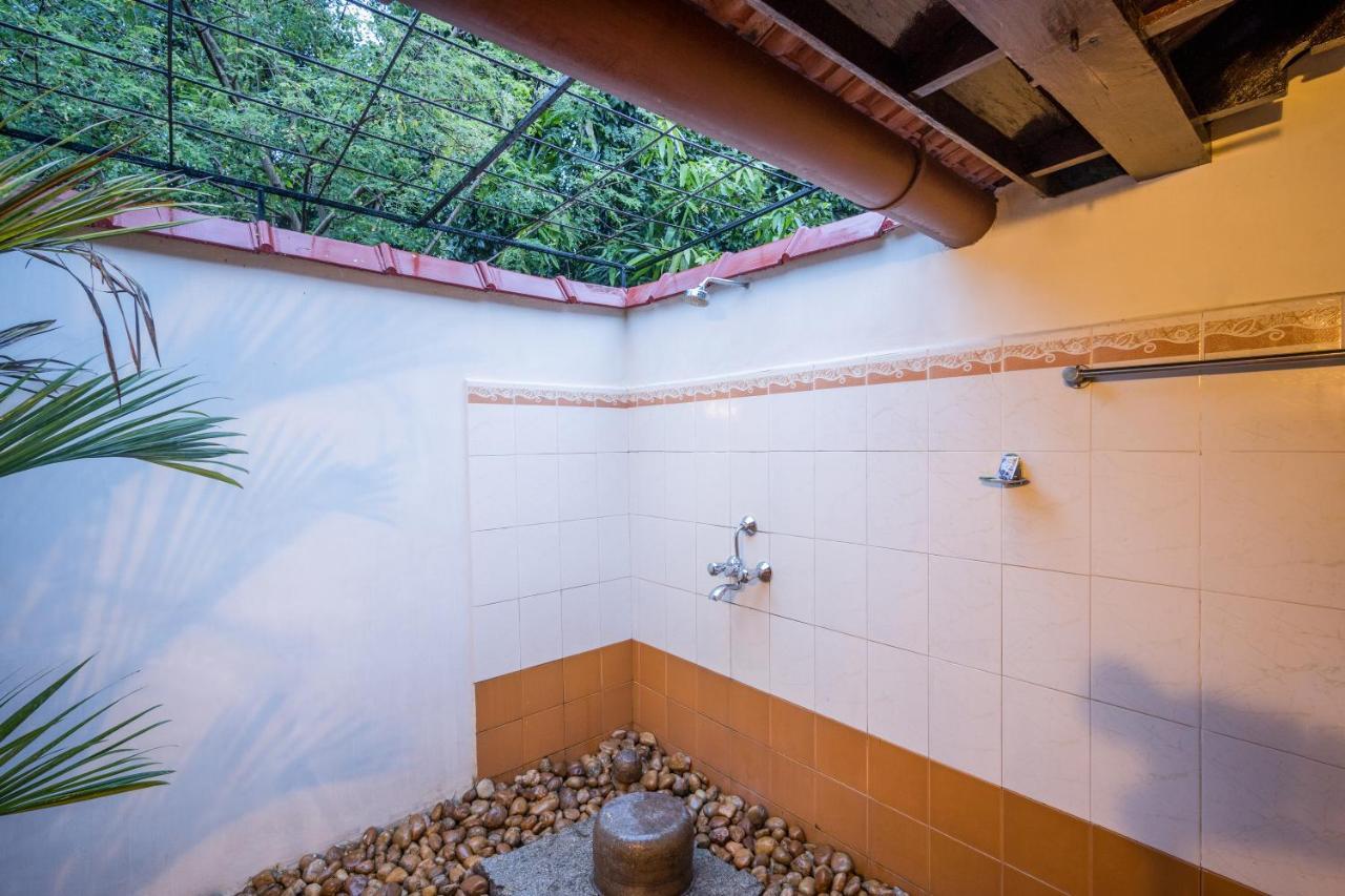 Emerald Isle Alappuzha Exterior foto