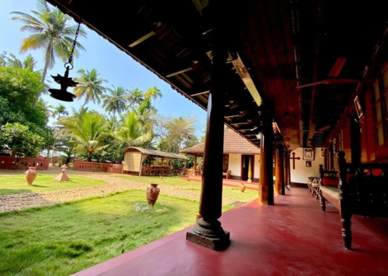 Emerald Isle Alappuzha Exterior foto