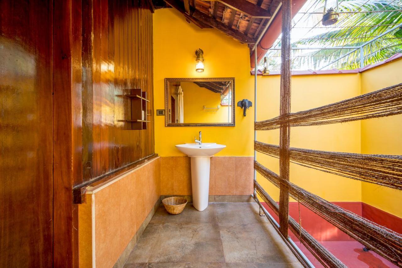 Emerald Isle Alappuzha Exterior foto
